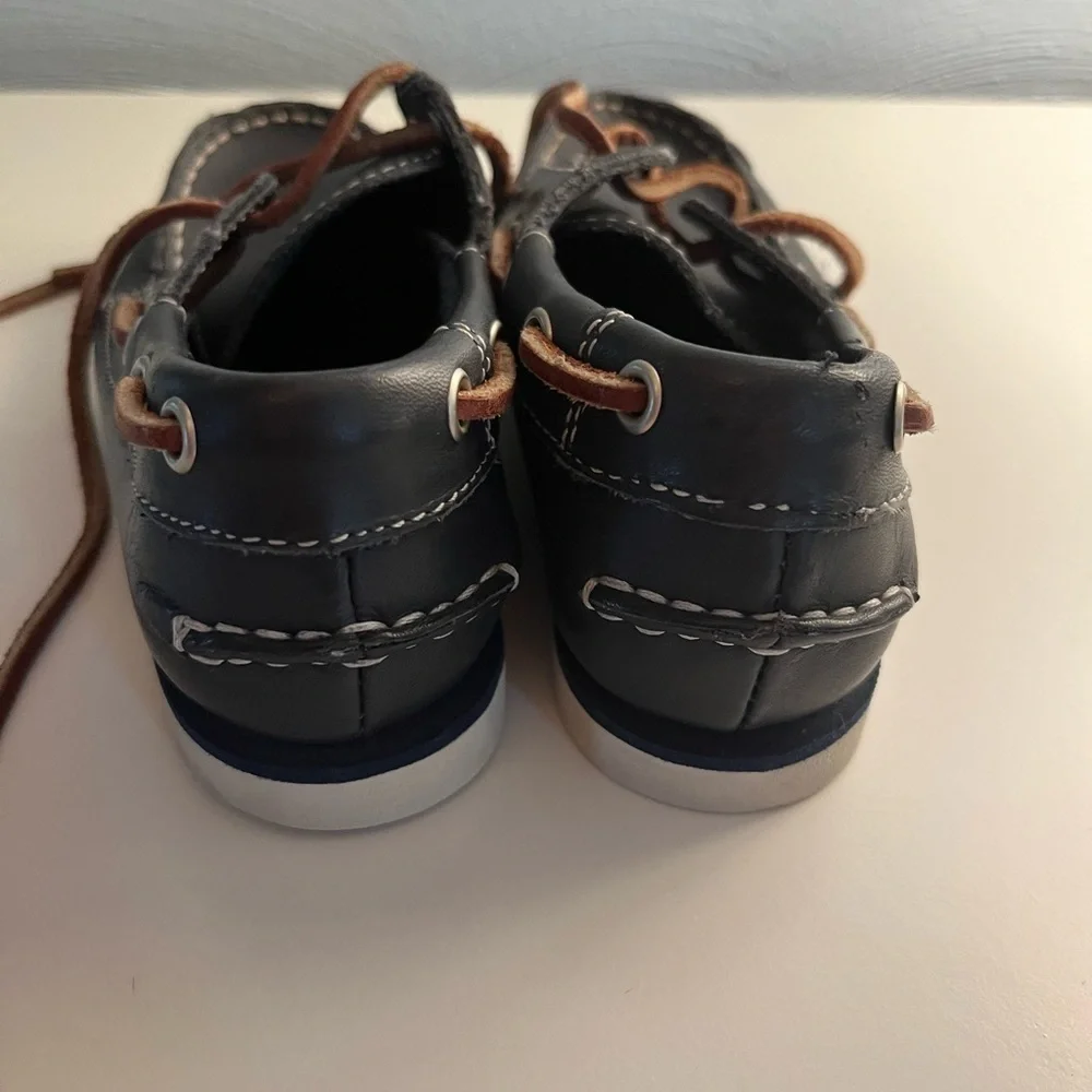 Timberland Blue Boat Shoes White Stitching & Brown Laces